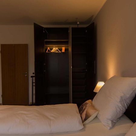 Ferienwohnung 'Zimmer Frei' Γκελσενκίρτσεν Εξωτερικό φωτογραφία