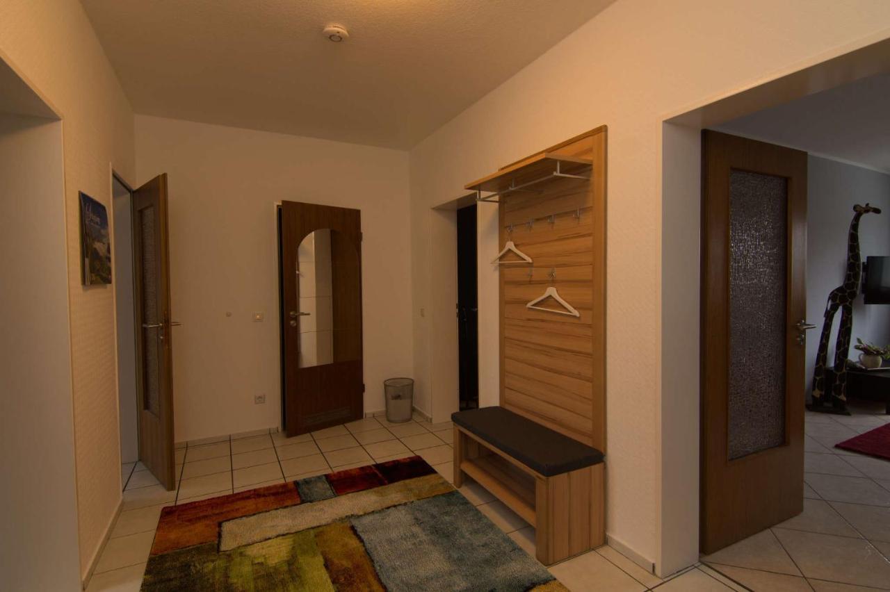 Ferienwohnung 'Zimmer Frei' Γκελσενκίρτσεν Εξωτερικό φωτογραφία